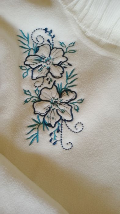 Bluze damă  drăguţe