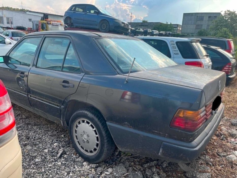 Mercedes 124 200Д 72 к.с. Мерцедес 124 1988г. на части
