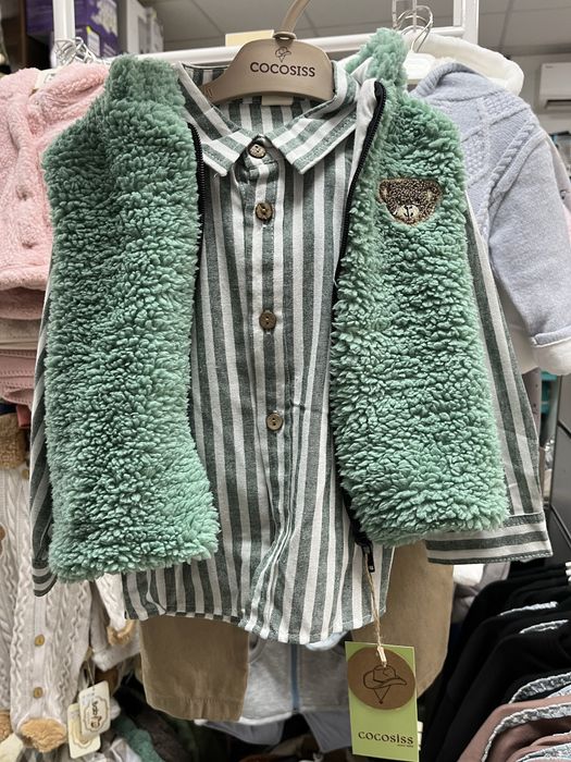 Комплект за момче подарък пухкав елек