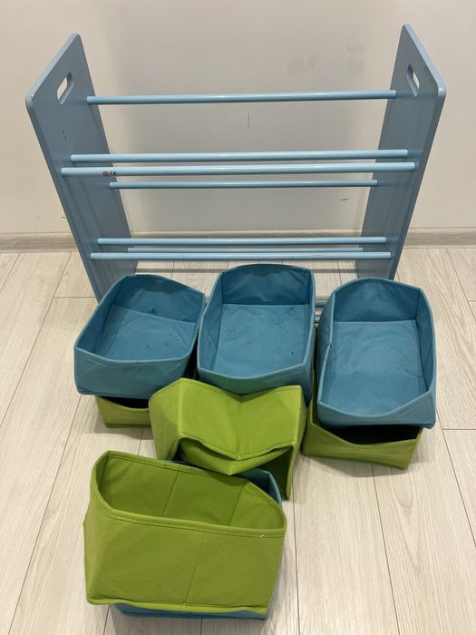 Детска етажерка за играчки+ пъзел килим