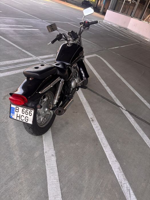 Suzuki GZ Marauder 125 cc