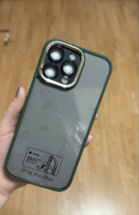 Чехол на 16 про макс