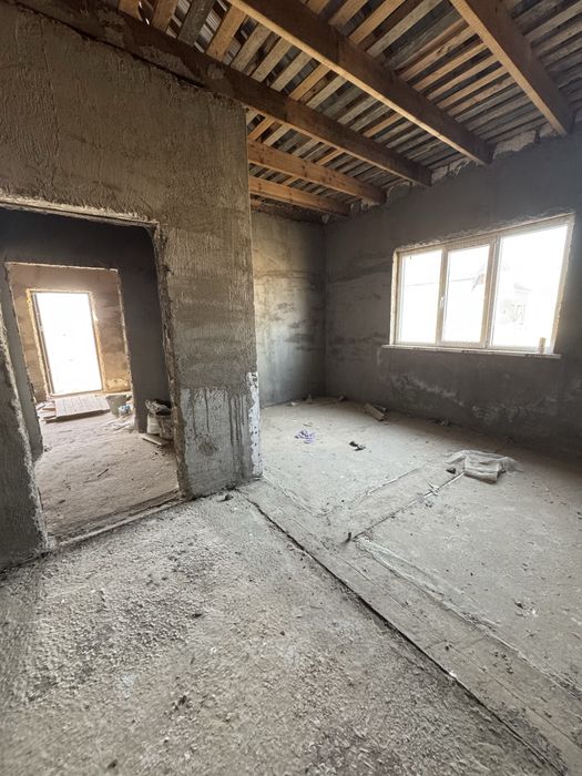 Частный дом в мкр зарослый