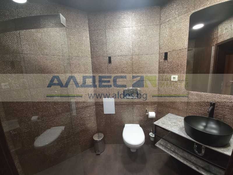 Стилно обзаведен тристаен ап. в Младост 4!