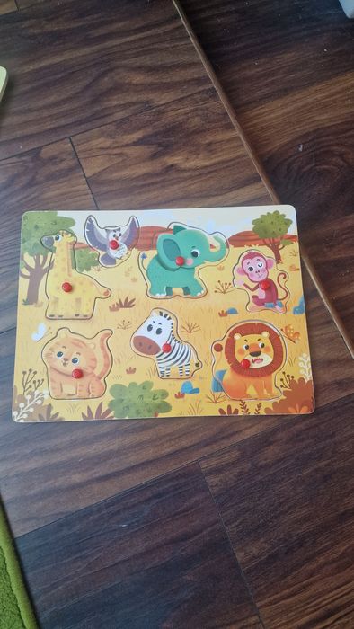 Jucarii din lemn tip puzzel