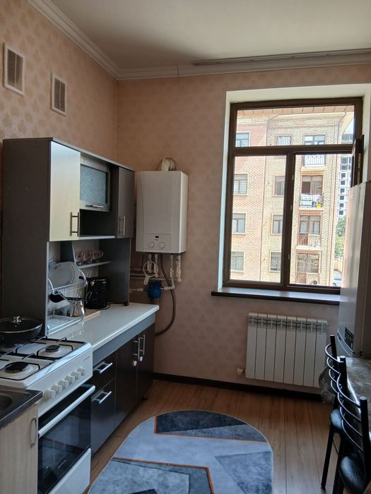 Квартира по суточно Мирабадский район оринтир гредевич ж.к