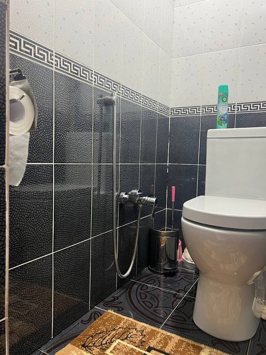 Kelishsak IPOTEKAGAYAM beraman 2 xonali uy sotiladi 3xona qilingan.