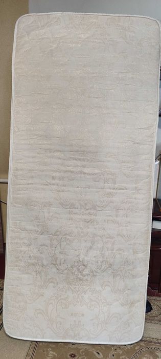 Матрас детский продам