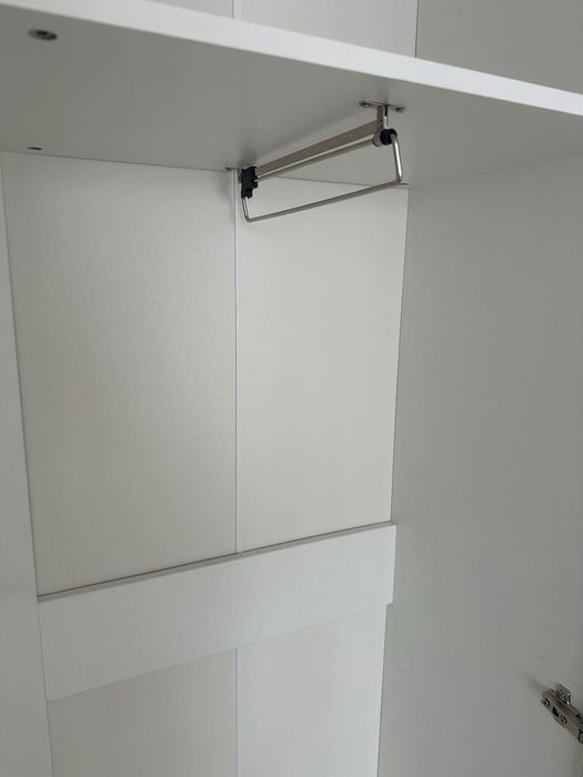 Шкаф в прихожую