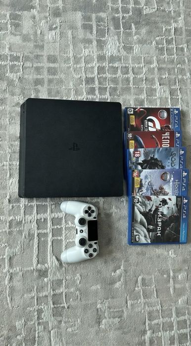 Sony PlayStatin 4 slim 1 TB