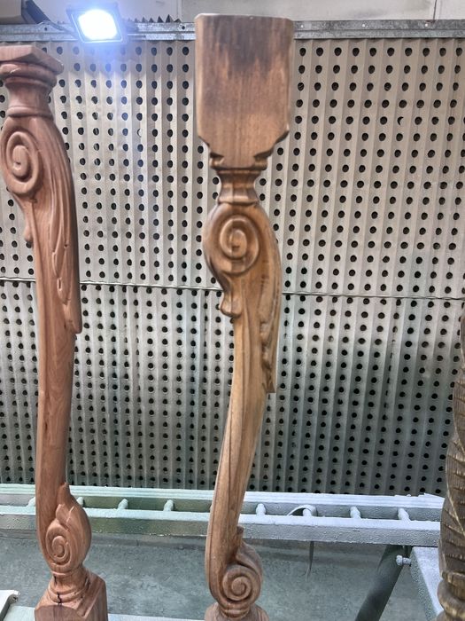 Balustrii lemn sculptati CNC