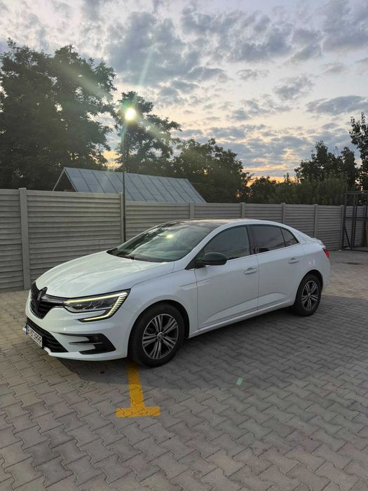 RENAULT Megane 2024 — imagine 5