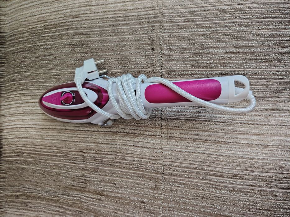 Fier de calcat cu aburi