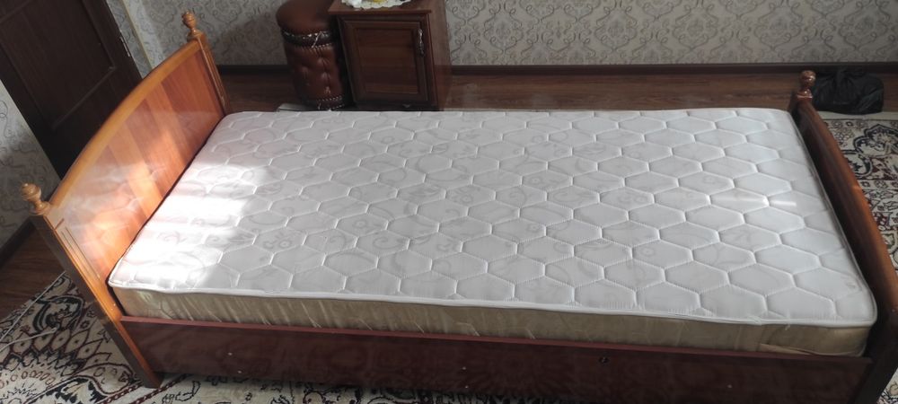 Продаётся кровать