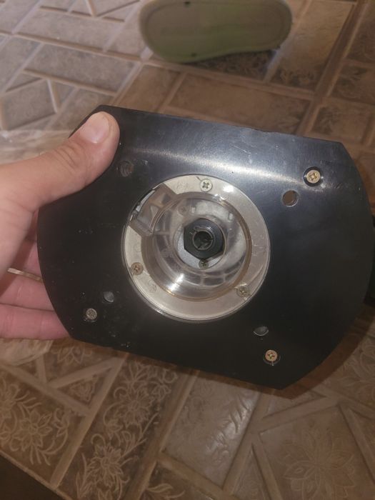 Фрезер сотилади ...