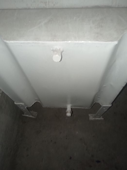 Продаётся бочка ацынкованная