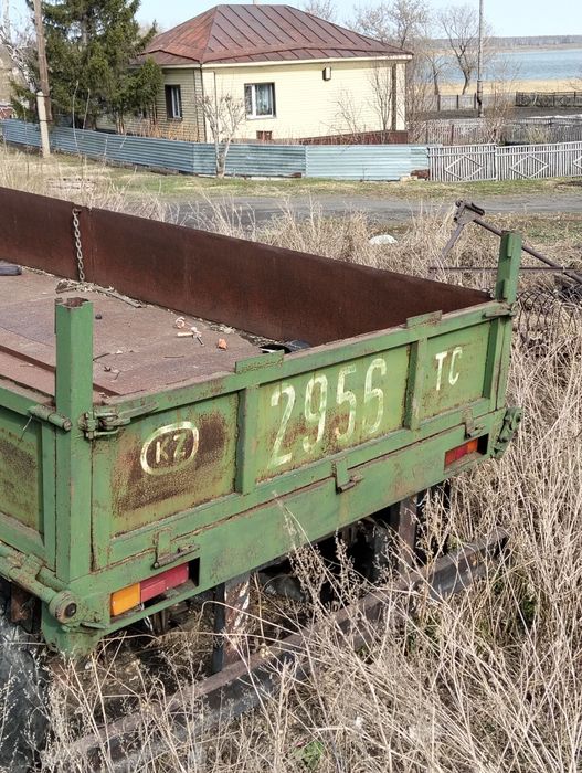 Продам прицеп бортовой