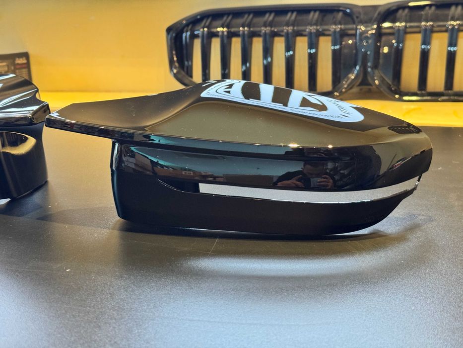 Capace Oglinzi Tip Batman - BMW Seria 3 G20 Negru Lucios