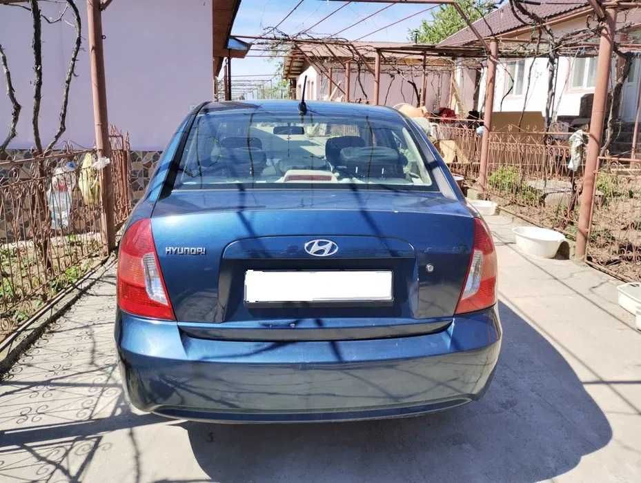 Aripa dreapta Hyundai Accent 3