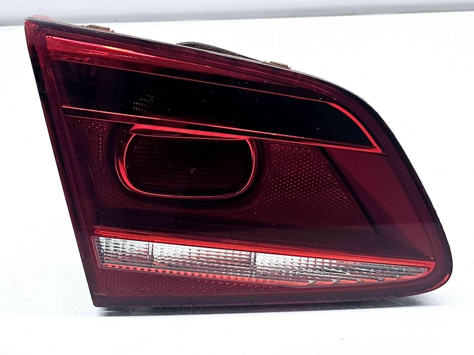 Stop haion stanga Volkswagen Passat B7 (362) [Fabr 2010-2014] 3AE945