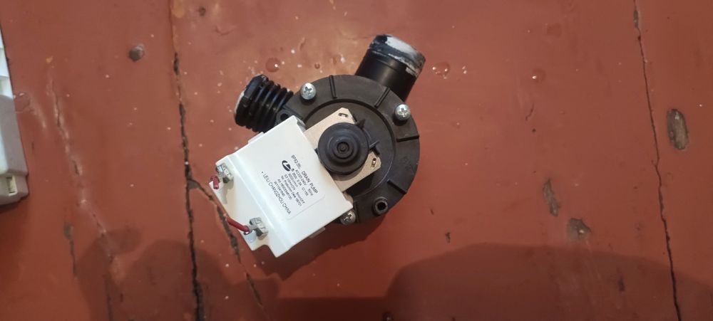 Сливной насос помпа