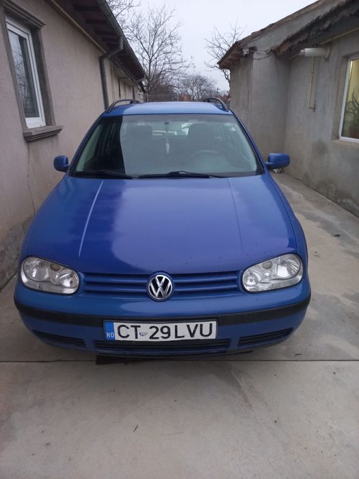 Volkswagen Golf 4(2001)
