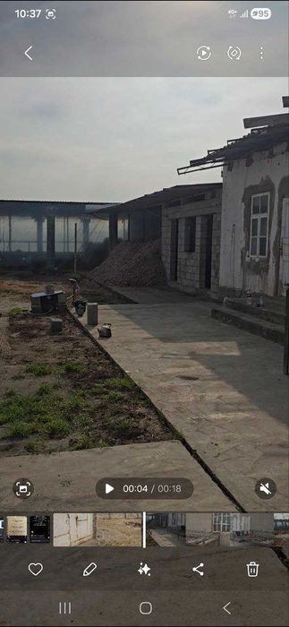 Xovli Uchastka sotiladi