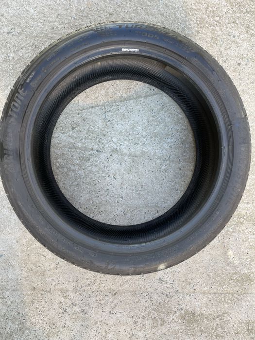 Anvelope Bridgestone 255/40/20