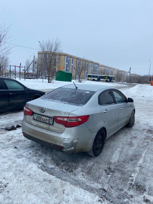 Продам машину Киа рио
