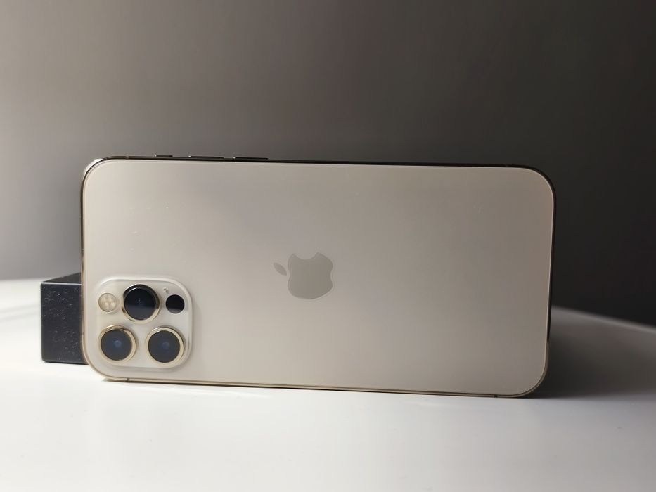 iPhone 12 pro 128gb gold