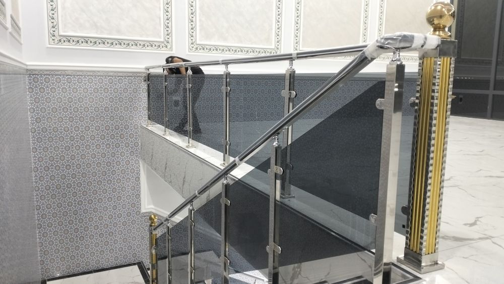 Стеклянные перила на заказ