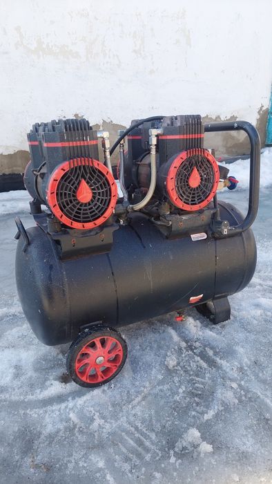 СРОЧНО!!! Продаю компрессор