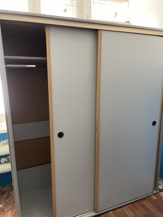 Продам шкафы купе