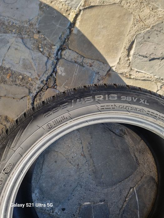 Anvelopa Nokian 235 45 18