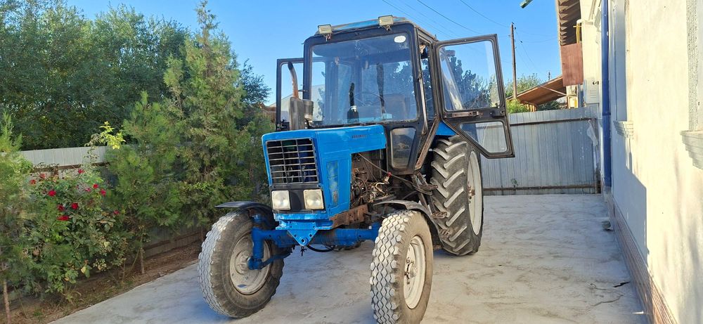 MTZ 80 Traktori sotiladi