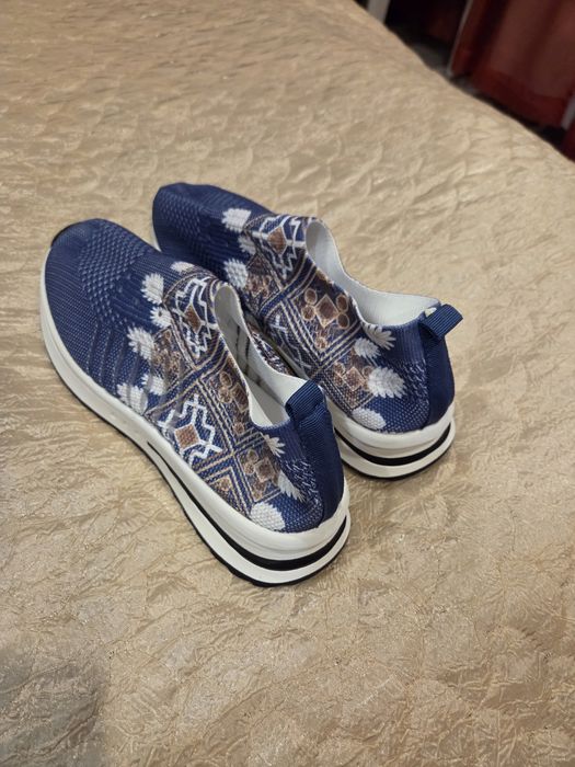 Дамски дънкови спортни обувки