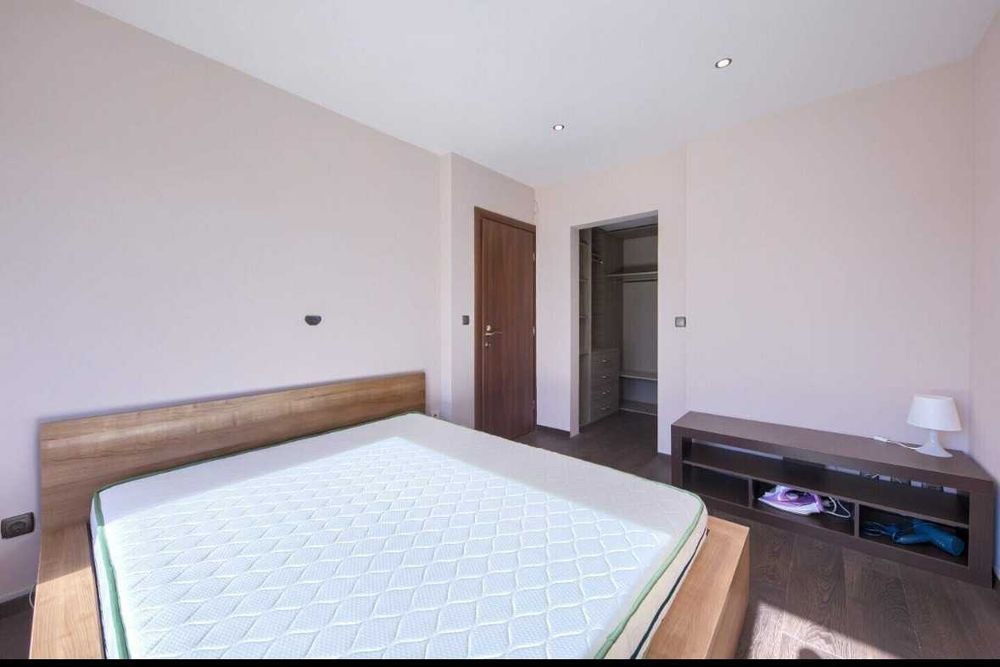 Дава се под наем Тристаен апартамент в София, Витоша - 87 кв.м за 850 € - Снимка #8