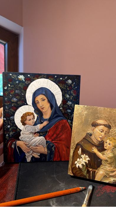 Realizez icoane pictate la comandă pe lemn