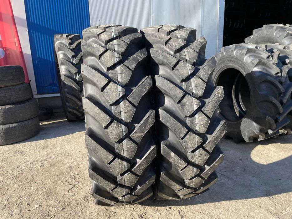 Anvelope noi 12.5-20 cu 14 pliuri pentru buldo marca OZKA