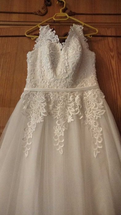 Vând rochie mireasa