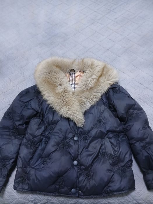 Продам женскую куртку