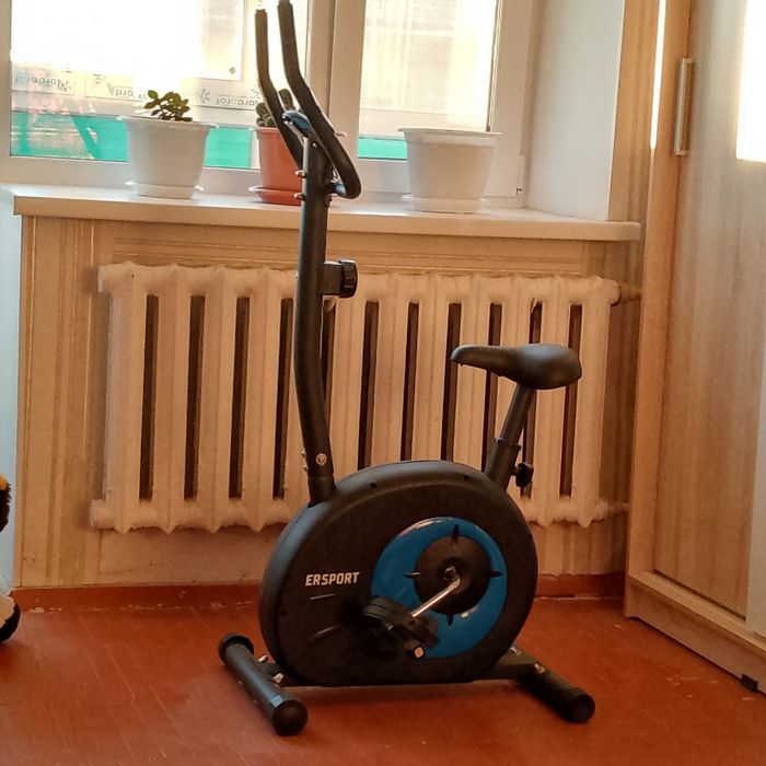 Продам тренажёр совсем новый с документами