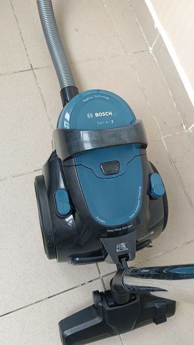Пылесос  Bosch бытовой