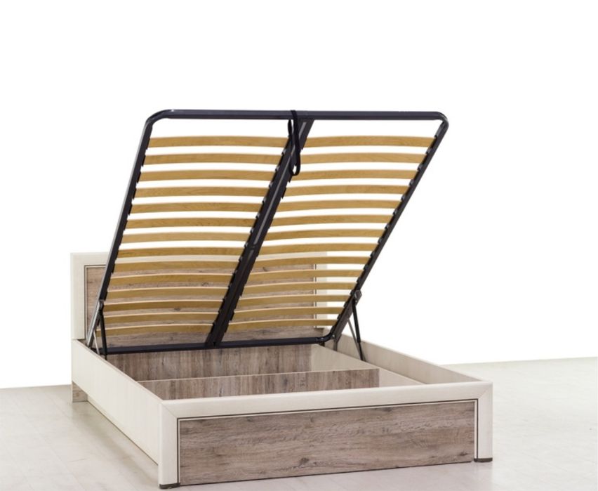 Кровать двухспальная