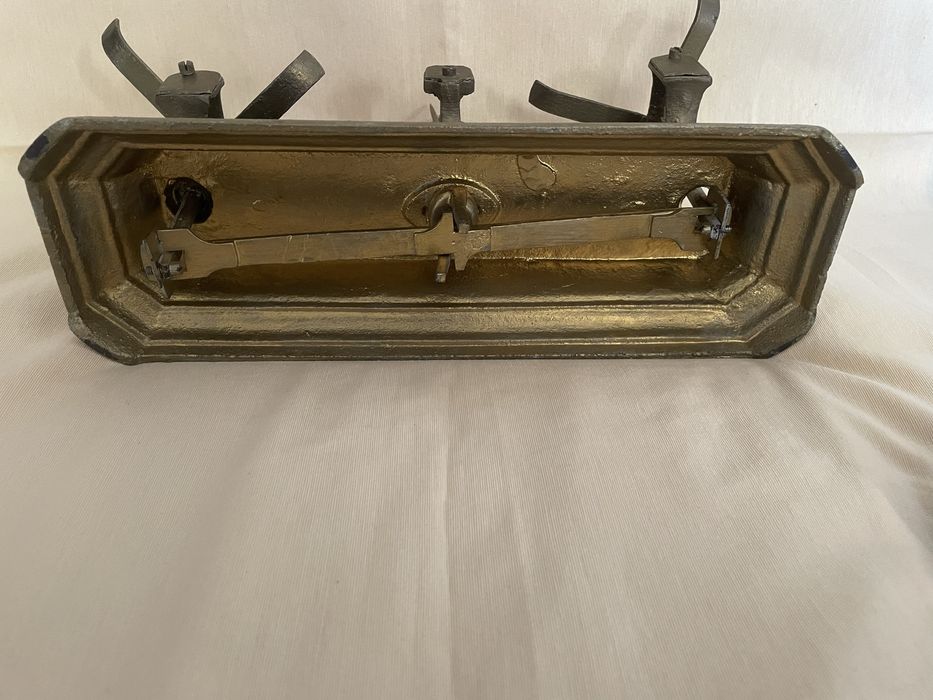 Cântar vechi antic Roberval „Force 4 Kilos” + Set greutăți bronz/fontă