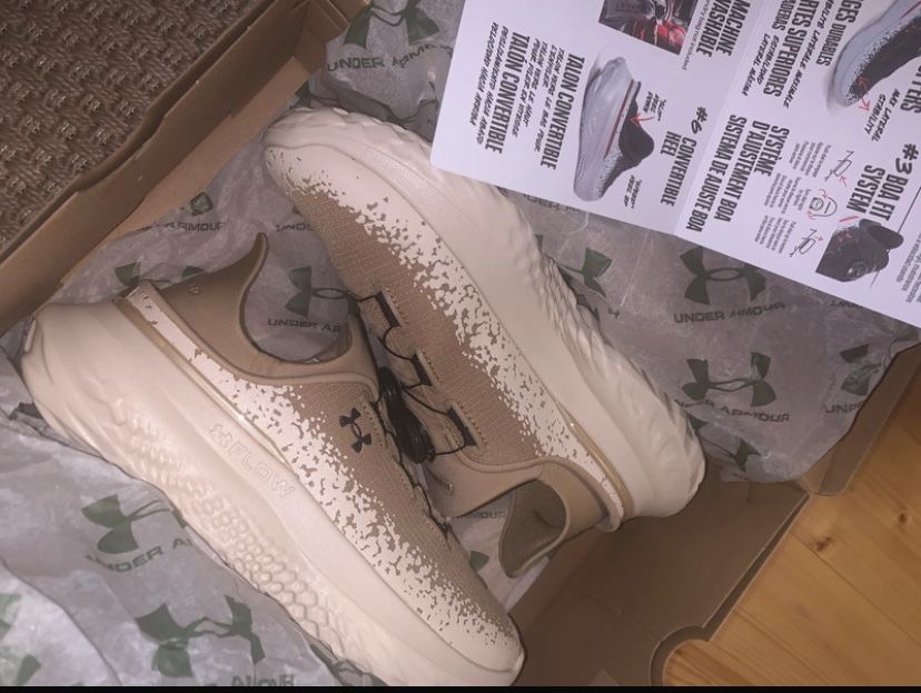 Under Armour Slipspeed