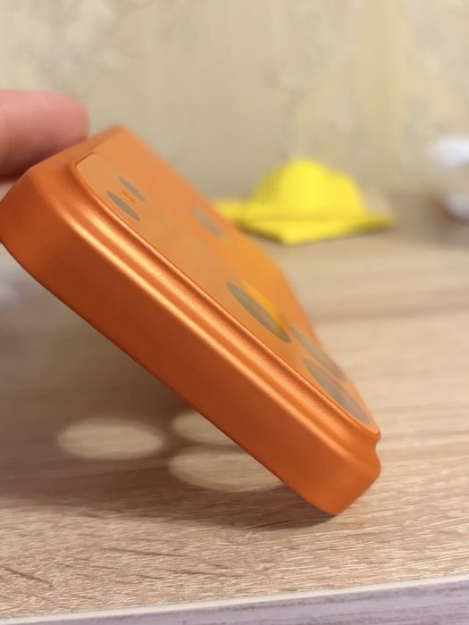 iPhone pro max case едно към едно с дизайна