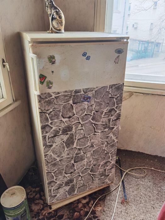 Хладилници 2 бр. РАБОТЕЩИ