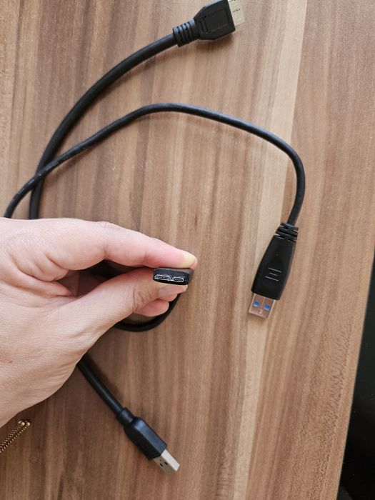 Кабели за телефони GSM различни видове и захранване USB type A Iphone
