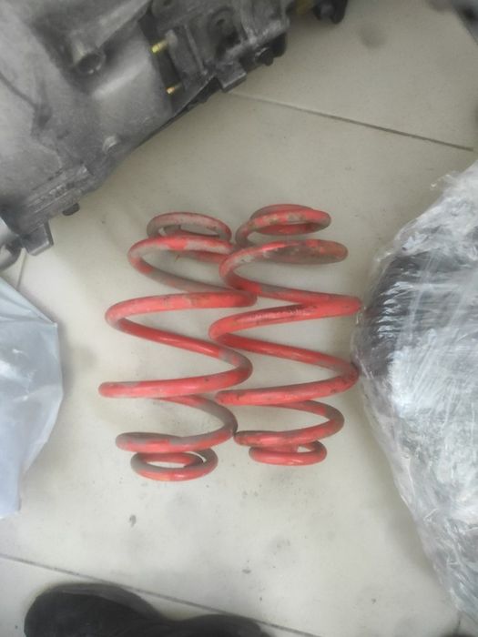 Продам запчасти на BMW